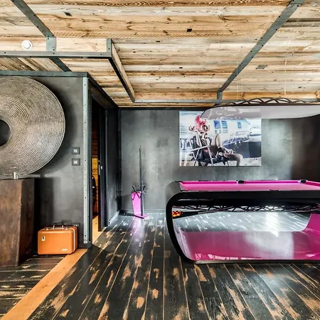 Carte Blanche Babylon Chalet *