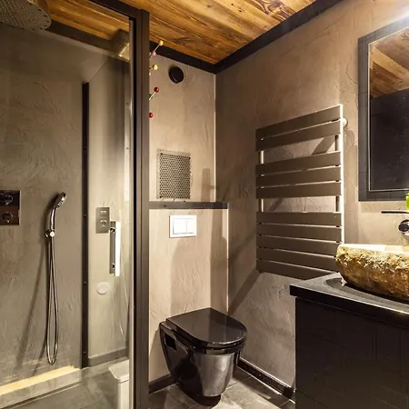 Carte Blanche Babylon Chalet